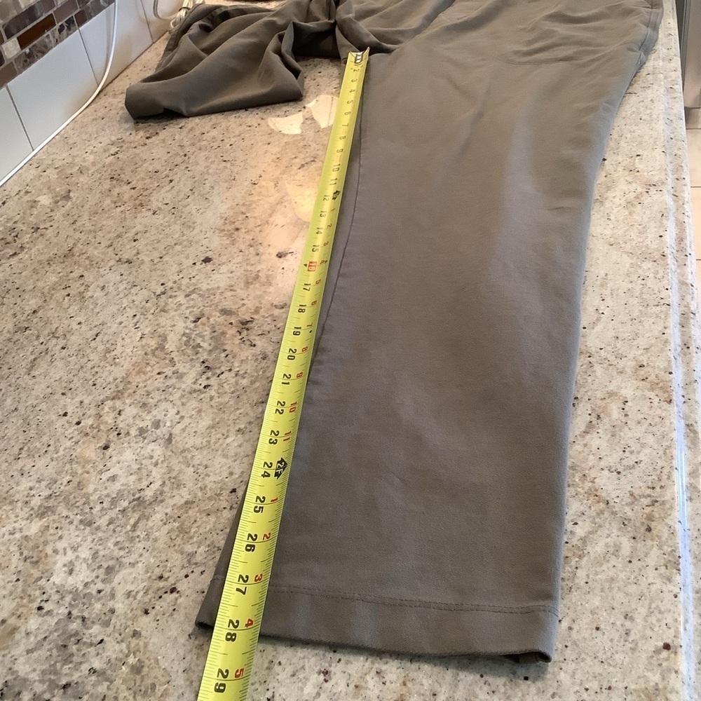Eddie Bauer Green Knit Pull On Pants Size Medium With Drawstring - Picture 7 of 7